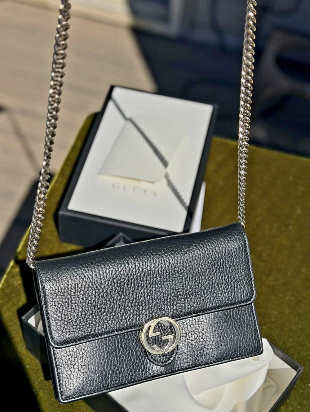 Gucci Black Dollar Calfskin Interlocking G Wallet on Chain (WOC) w/COA - EUC - Picture 5 of 8